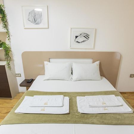 4 Rooms Apartments Nis Ngoại thất bức ảnh