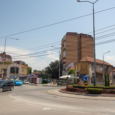 4 Rooms Apartments Nis Ngoại thất bức ảnh
