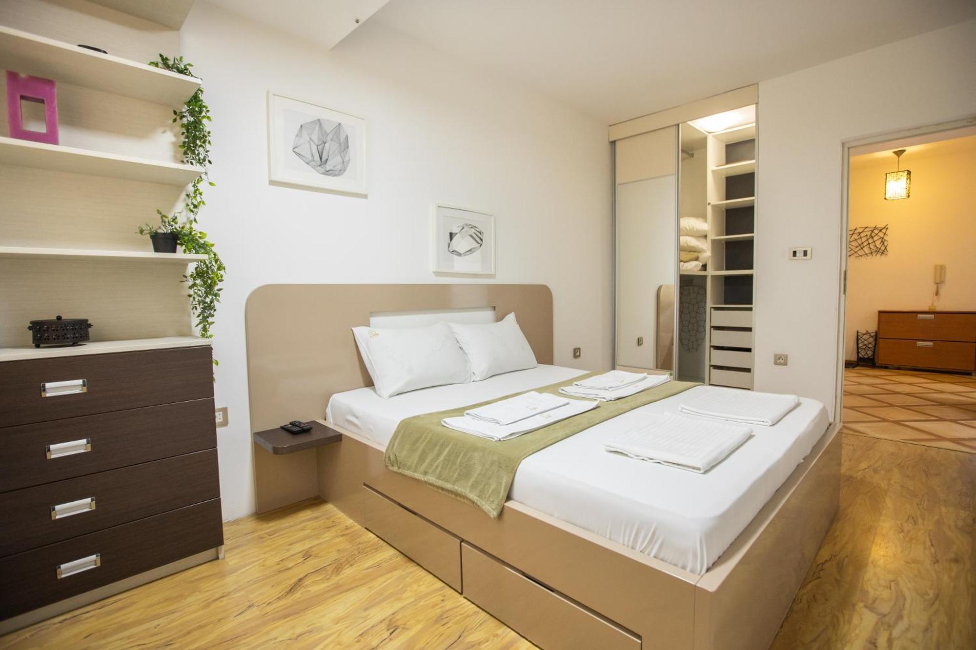 4 Rooms Apartments Nis Ngoại thất bức ảnh