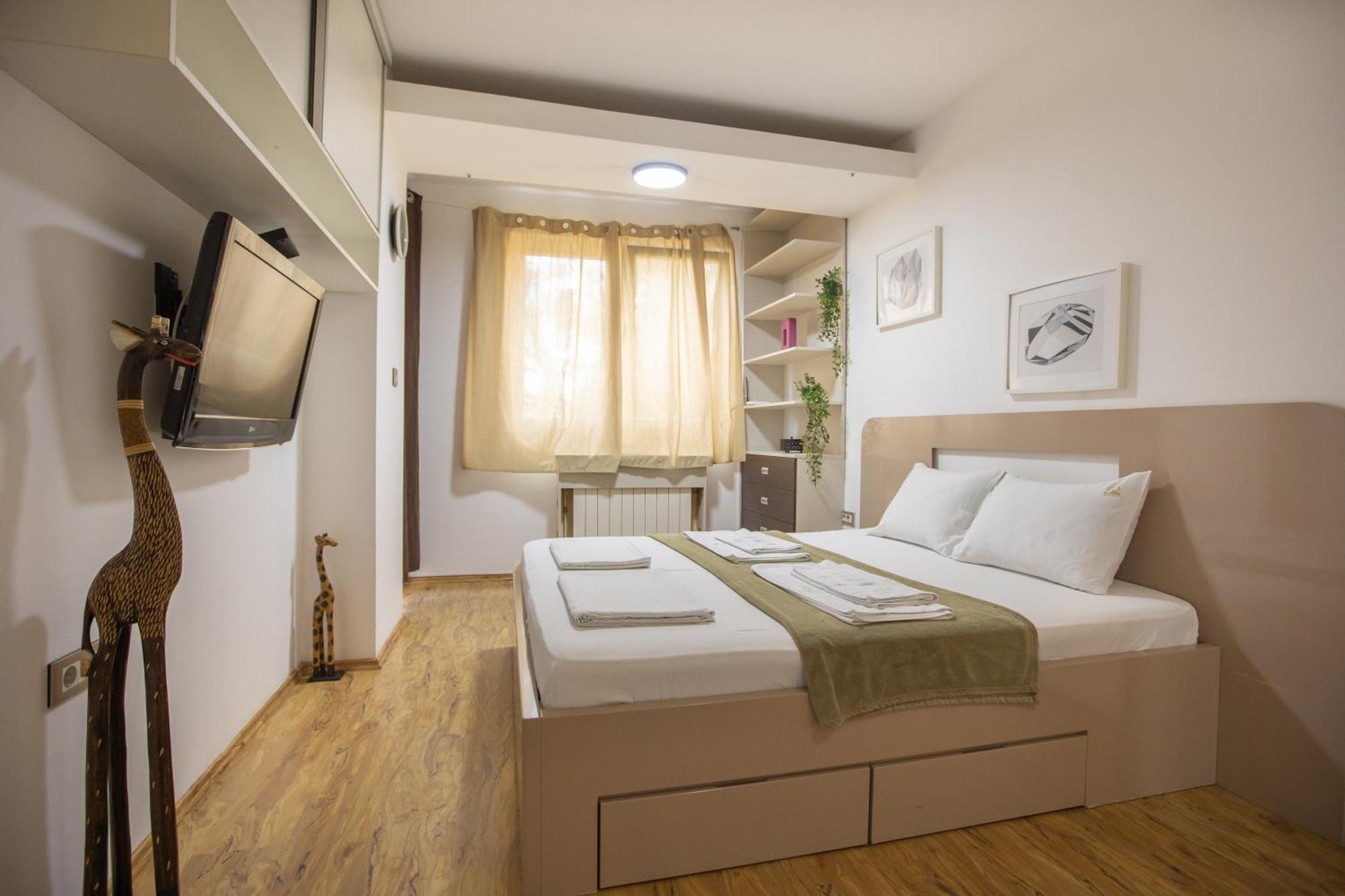 4 Rooms Apartments Nis Ngoại thất bức ảnh