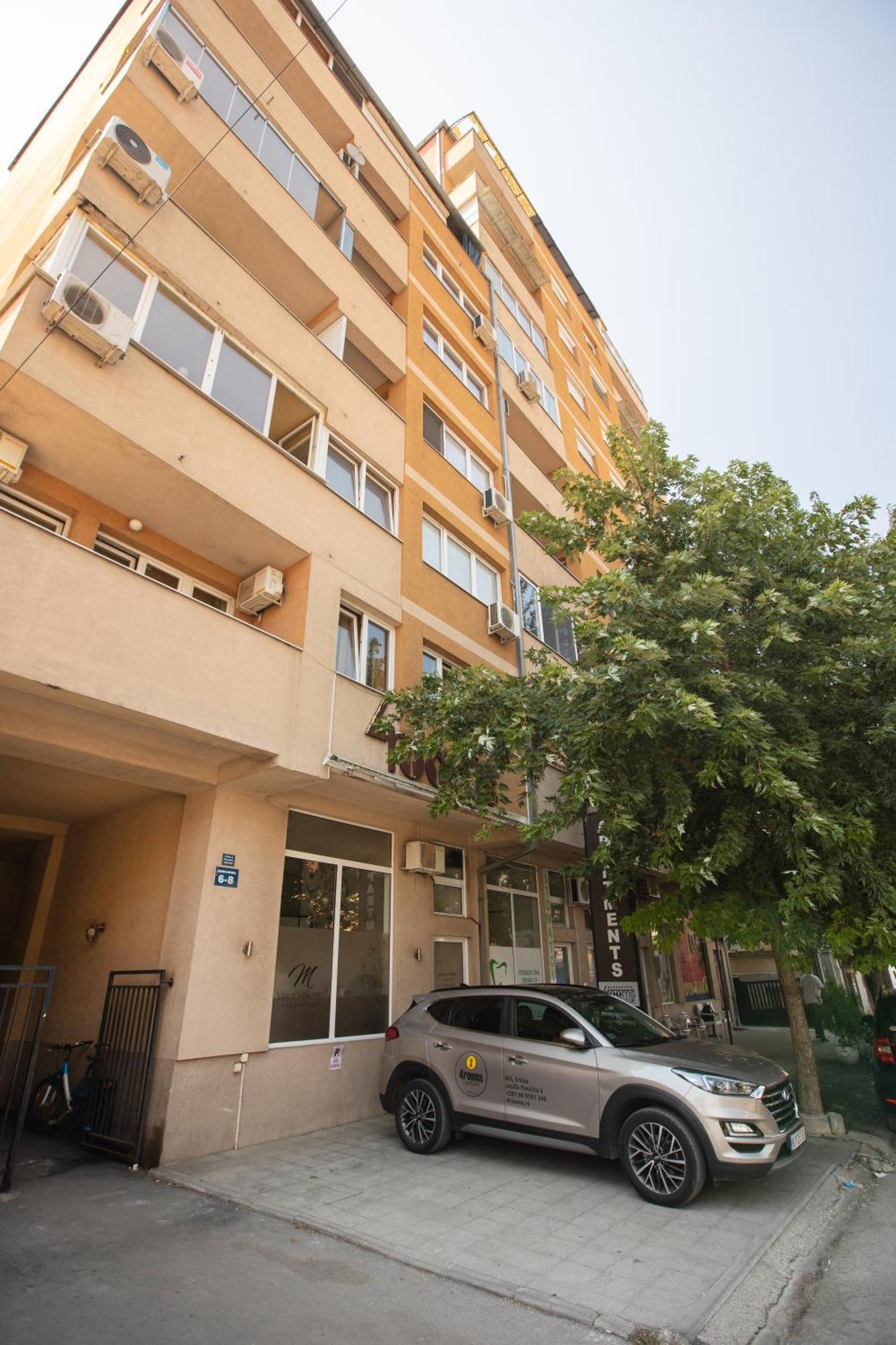 4 Rooms Apartments Nis Ngoại thất bức ảnh