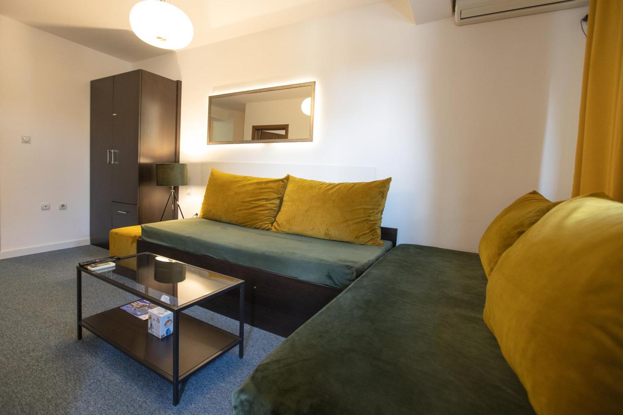 4 Rooms Apartments Nis Ngoại thất bức ảnh