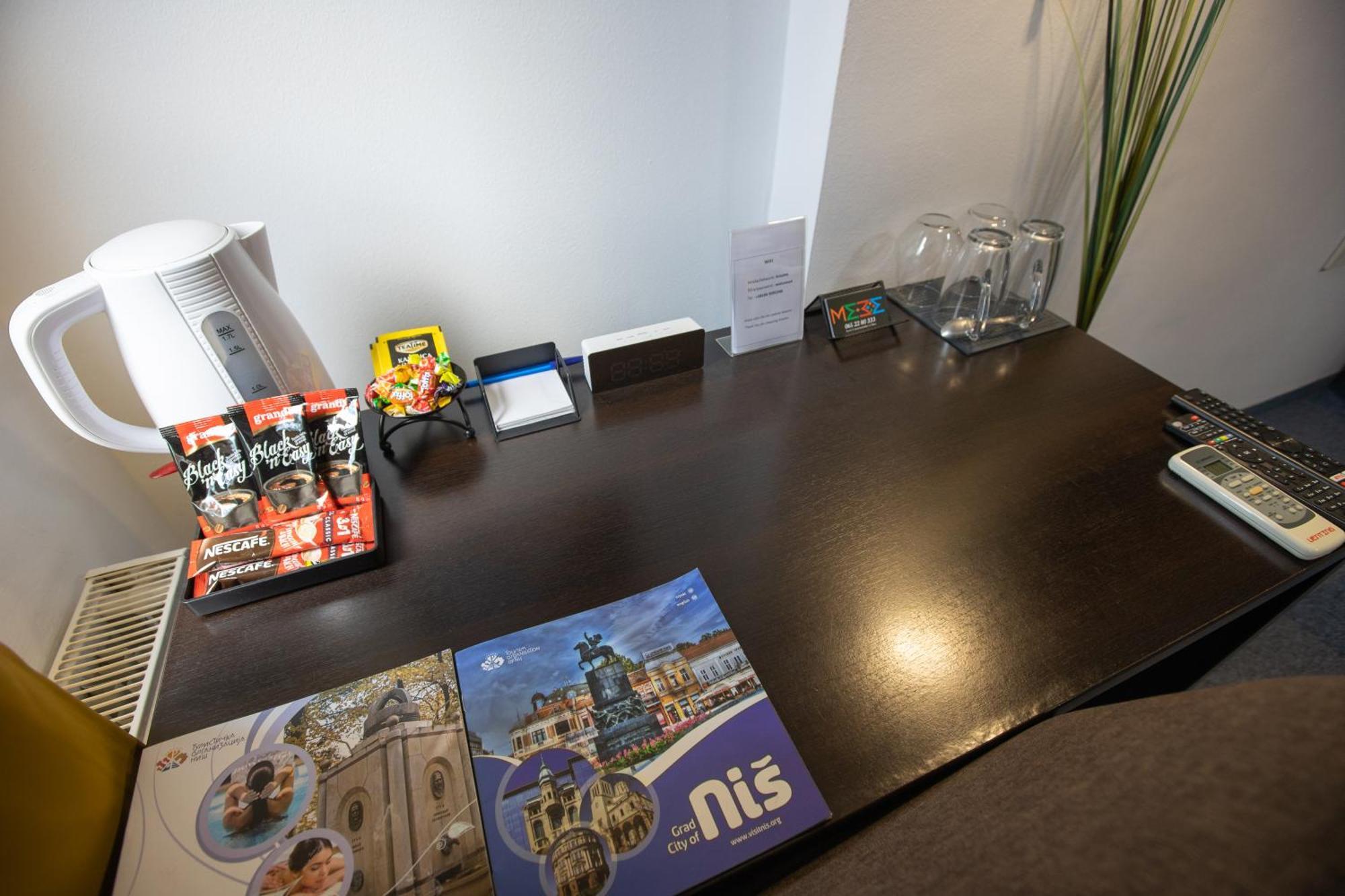 4 Rooms Apartments Nis Ngoại thất bức ảnh